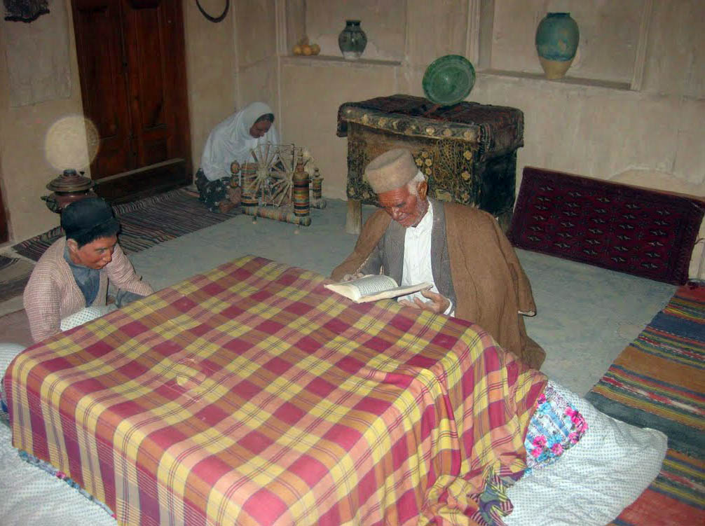 کرسی — گرمابخشِ شب‌های زمستان.