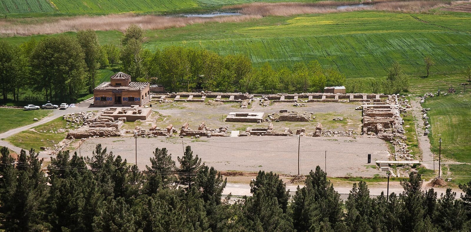 کاروانسرای بیستون، کرمانشاه.